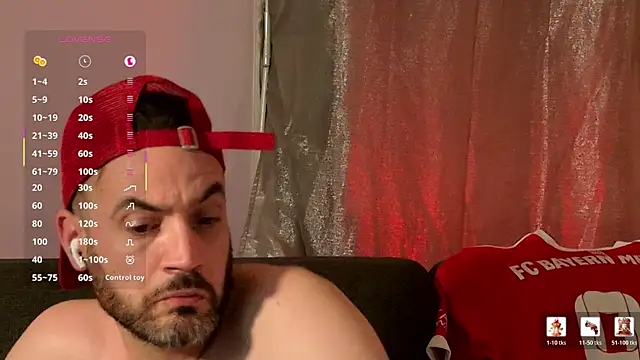 צ'אט XXX בשידור חי של JodaXmagicXdickX