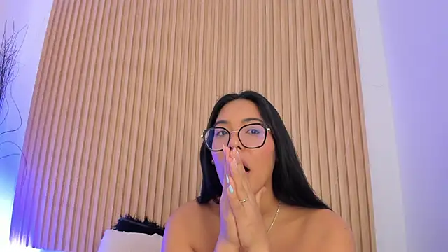 Онлайн чат XXX GenesisRuiz