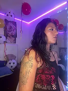 Chatroom XXX en direct de SamathaMay