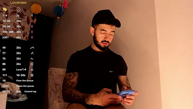 MarkWalker__ élő XXX-chatje