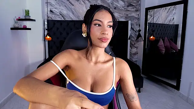 kitty_collins_'s Live XXX Chat