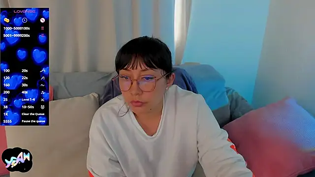 XXX chat uživo modela ella_harry