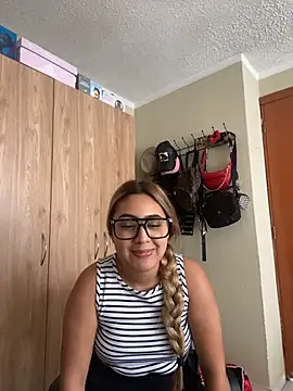 Miabonnett_ XXX чат на живо
