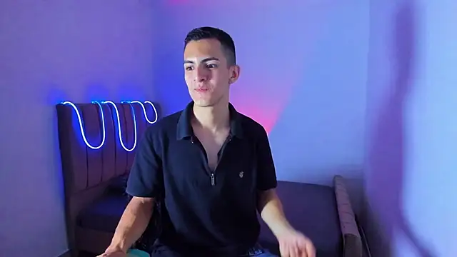 Chat XXX en directo de Matiius18