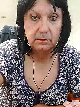 Chat XXX ao vivo de Emily_de_Carla