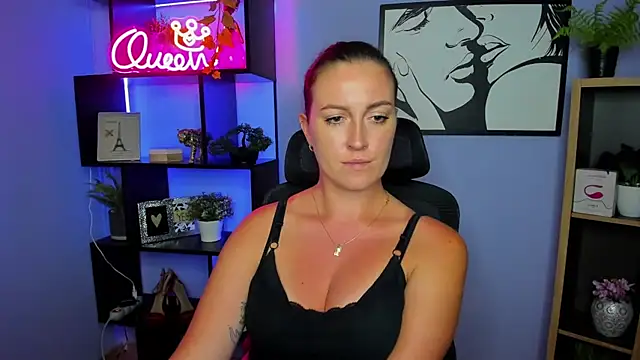 Chatroom XXX en direct de FUN_AMI