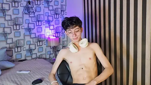 Twink_Sebas7 Obrolan Langsung XXX