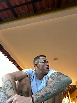 MeladoDiMel's Live XXX Chat