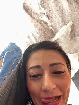 XXX chat uživo modela IsabellaMariet