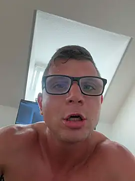 Chat +18 de PolishBoy1995 ao vivo