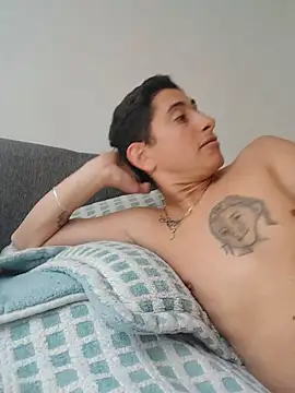 Chat XXX ao vivo de Tiger_cryad