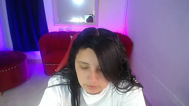 nathaly_low1's Live XXX Chat