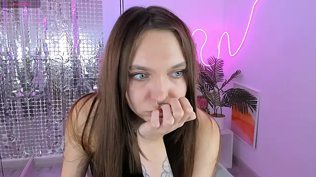 ChloeSunny Chat XXX in diretta