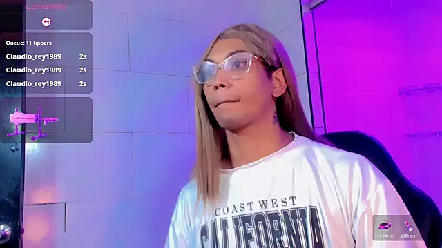 nicol_gill_'s Live XXX Chat