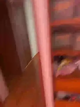 XXX chat uživo modela Vi_anayaa