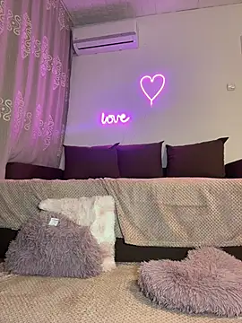 Sabrinedivinee's Live XXX Chat