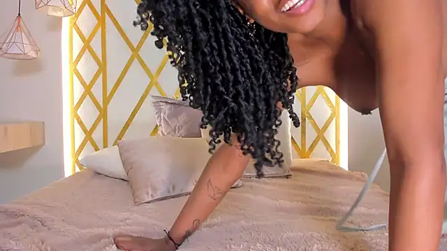 maryevans_ Live XXX-chat