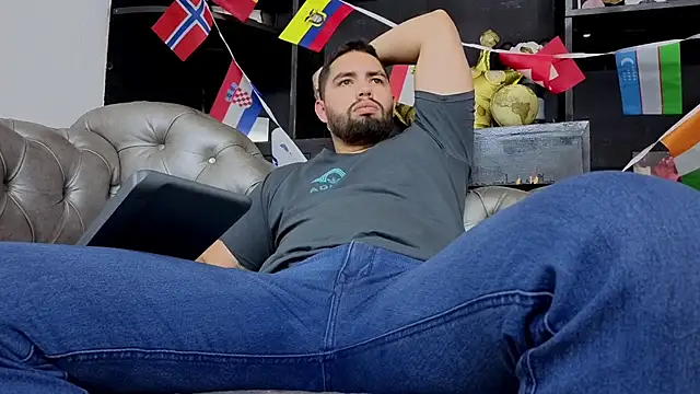 matteosantos Chat XXX live