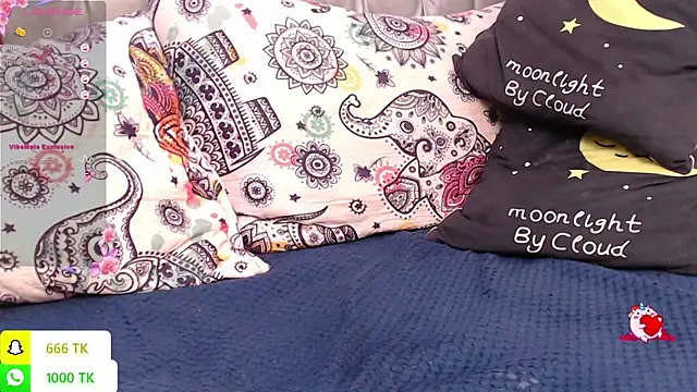 LAILAGUMMY Chat XXX in diretta