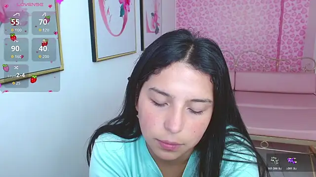 Small_naughty_n Live XXX chat