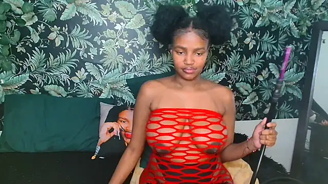 FAIRYBABE Chat XXX in diretta