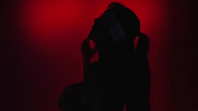 Rebel__Stage élő XXX-chatje