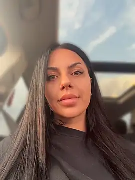 Chat +18 de Ivy_Trixx ao vivo