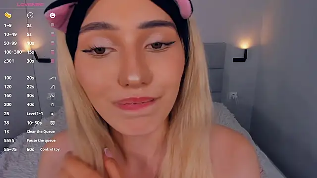 Онлайн чат XXX Barbiebloom