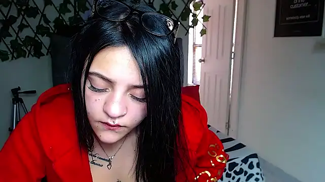 XXX chat uživo modela Violettasquirt