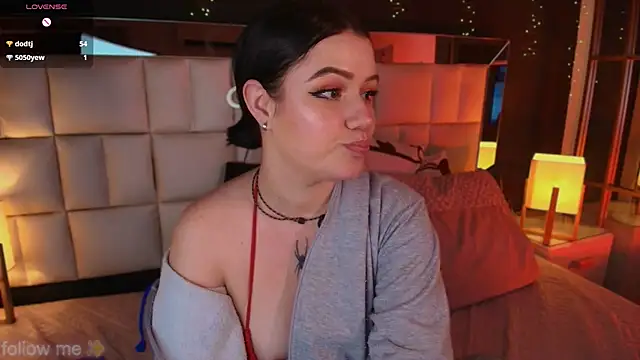 XXX chat uživo modela emmy_wattsoon