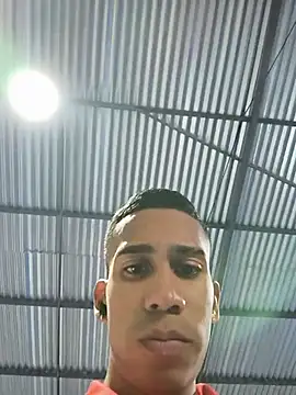 Chat +18 de diegopalacios69 ao vivo