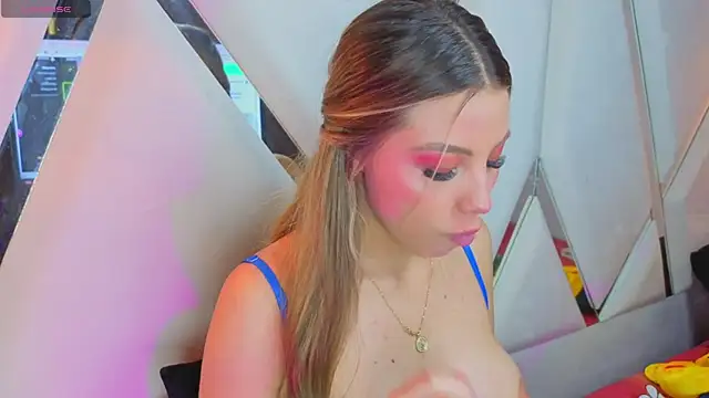 Chat XXX ao vivo de Miah_Stewart