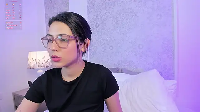 desireee_ live XXX chat