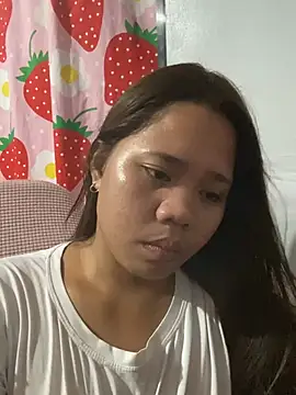 _UrSingleMamiBella_'s Live XXX Chat