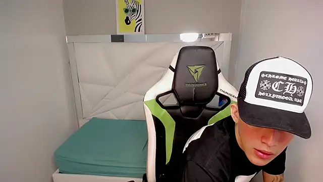 Delaware_ – Naživo XXX chat