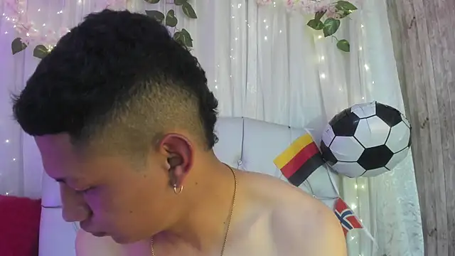 Tony_Zackk live XXX chat