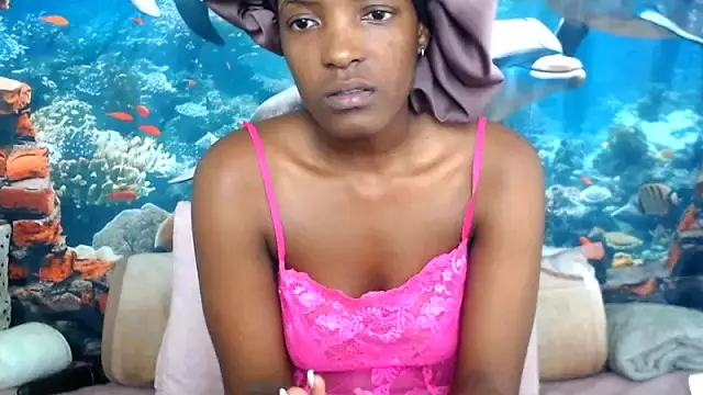 AfricanBarbiee69 现场XXX聊天