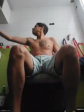 Chat XXX ao vivo de Tiger_cryad