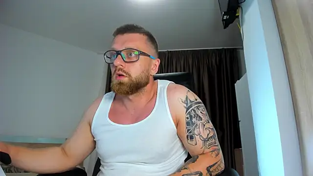 Findom_guy 라이브 XXX 채팅
