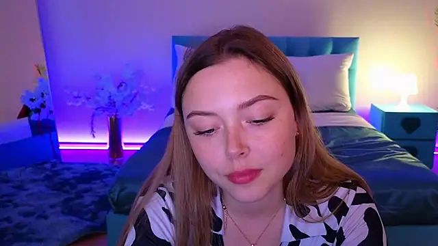 Živý XXX chat Ava_Loone