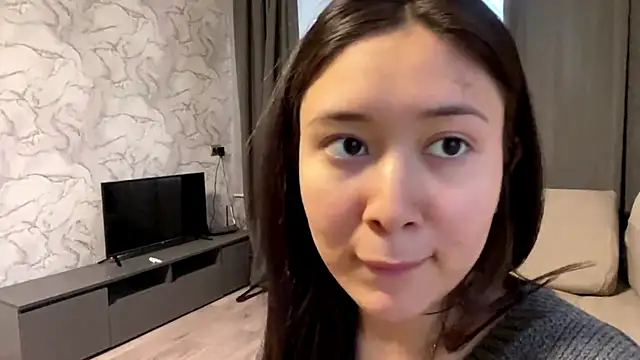XXX chat uživo modela YourMiIa