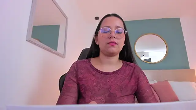 lucy_blue28 现场XXX聊天