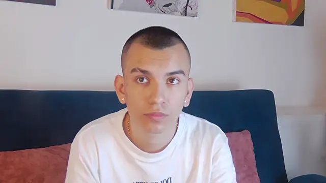 Chat XXX Live Rowan_Cley