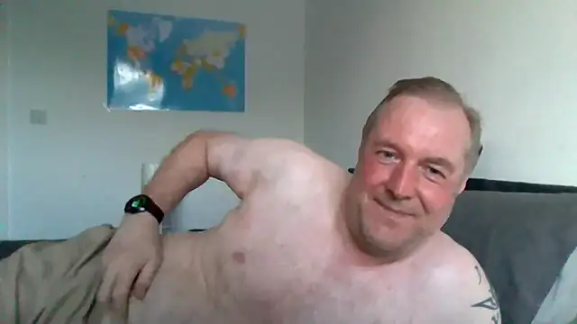 Chatroom XXX en direct de JayPal722