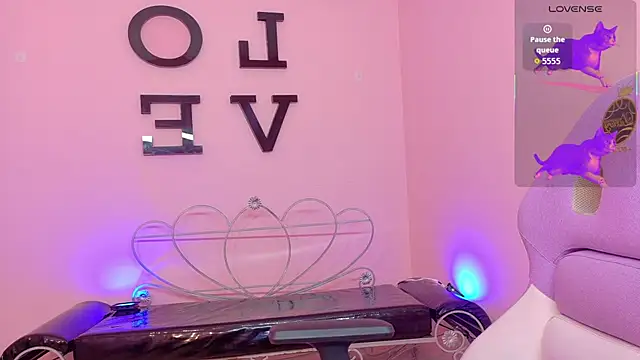 Онлайн чат XXX _sofia_smth_xx