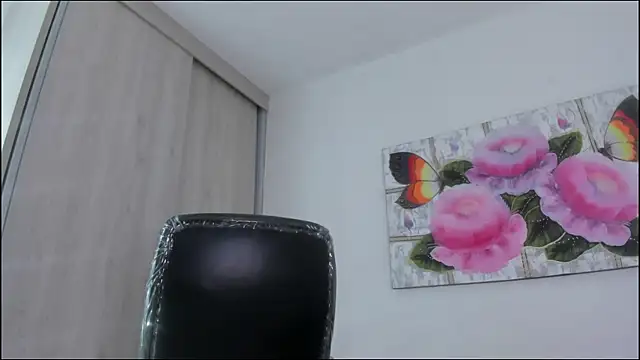Chat XXX en directo de barbie_ds