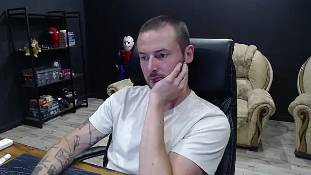 MihasikD Chat XXX in diretta