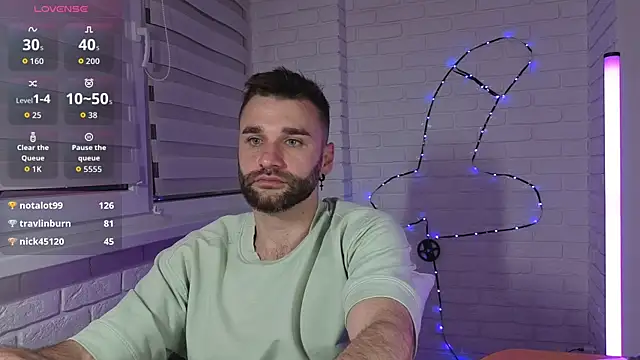 DaddySlava 라이브 XXX 채팅