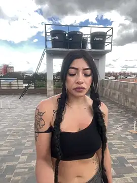 DAKOTA_SAKURA Adlı Modelin Canlı XXX Sohbeti