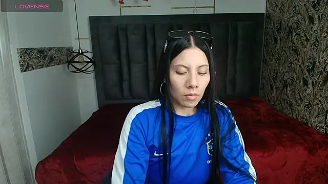 Czat XXX na żywo – Abril_Fox__